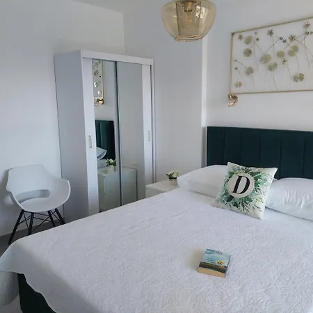 Modern Luxury Diva 3, 4 Stars, Ciovo, Okrug * Trogir