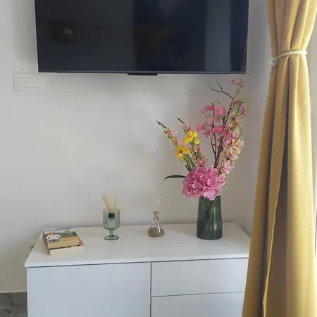 Modern Luxury Diva 3, 4 Stars, Ciovo, Okrug Trogir