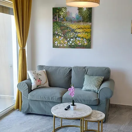 Modern Luxury Diva 3, 4 Stars, Ciovo, Okrug شقة تروغير