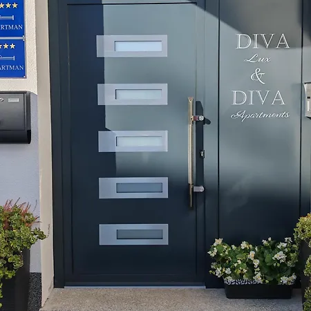 Apartment Modern Luxury Diva 3, 4 Stars, Ciovo, Okrug Trogir