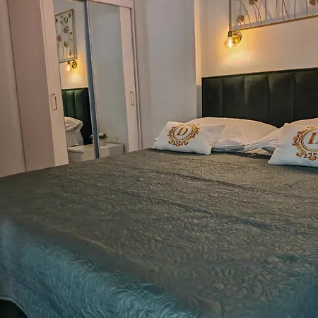 Modern Luxury Diva 3, 4 Stars, Ciovo, Okrug