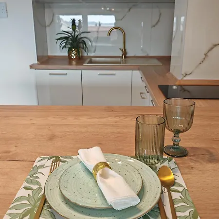 Modern Luxury Diva 3, 4 Stars, Ciovo, Okrug Apartment Trogir