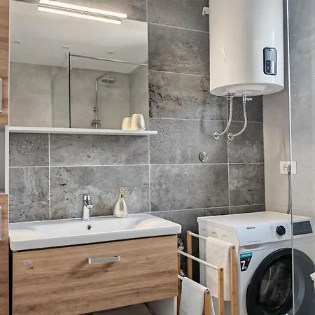 Modern Luxury Diva 3, 4 Stars, Ciovo, Okrug Apartment Trogir