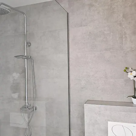 Modern Luxury Diva 3, 4 Stars, Ciovo, Okrug Apartment Trogir
