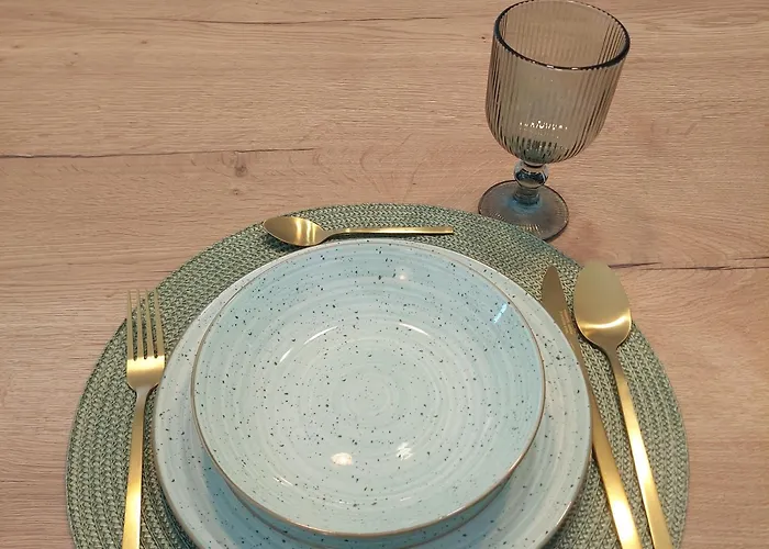 Modern Luxury Diva 3, 4 Stars, Ciovo, Okrug تروغير