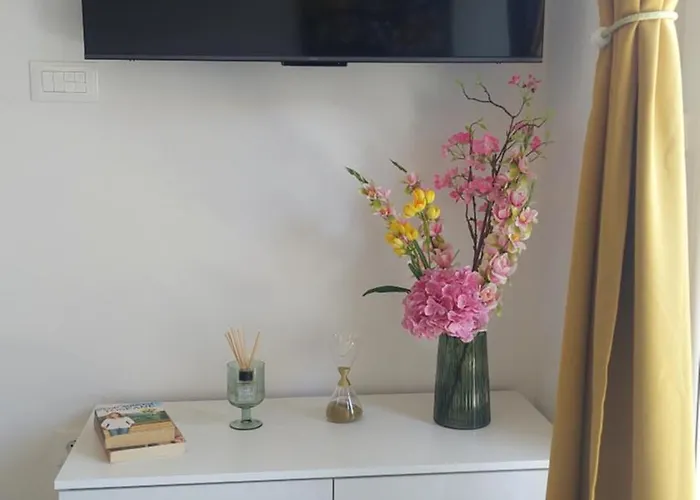 Modern Luxury Diva 3, 4 Stars, Ciovo, Okrug تروغير