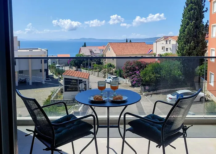 Modern Luxury Diva 3, 4 Stars, Ciovo, Okrug Apartment *