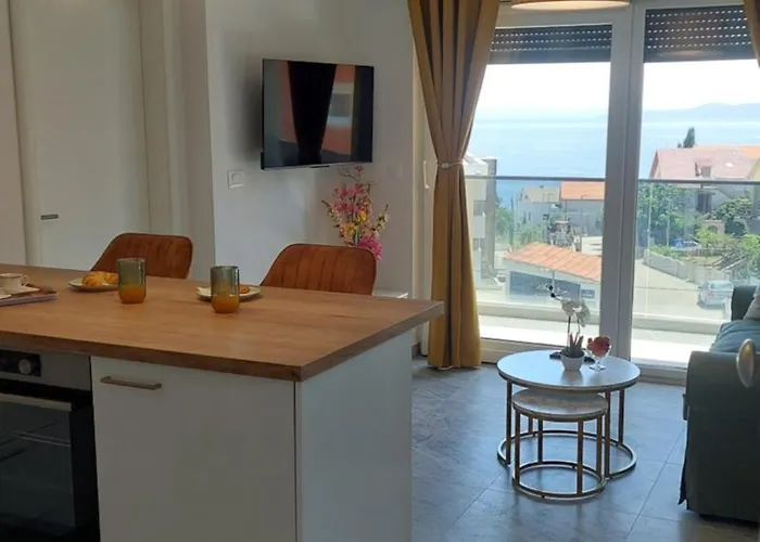 Modern Luxury Diva 3, 4 Stars, Ciovo, Okrug * Trogir